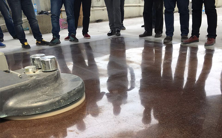 金潤(rùn)彩色鋼化地坪